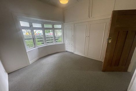 Photo of property in 1 North Avenue, Narrow Neck, Auckland, 0624