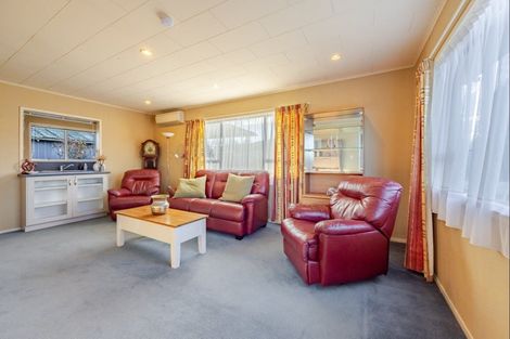 Photo of property in 577-579 Lowe Street, Camberley, Hastings, 4120