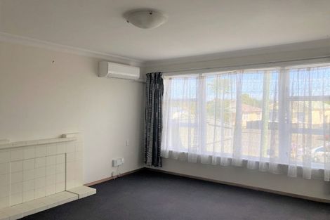 Photo of property in 130 Cambridge Street, Levin, 5510