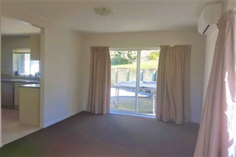 Photo of property in 48 Tongariro Drive, Aotea, Porirua, 5024