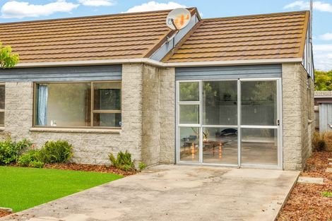 Photo of property in 14 Howe Street, New Brighton, Christchurch, 8083