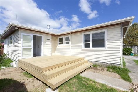 Photo of property in 4 Oriwa Street, Waikanae, 5036
