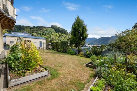 Photo of property in 28 Lawrence Street, Havelock, 7100