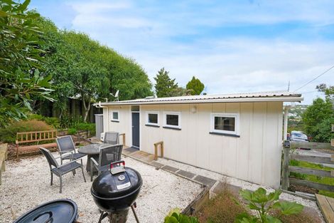 Photo of property in 1/66 Manuka Road, Glenfield, Auckland, 0629