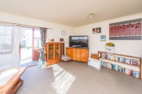 Photo of property in 18a Swiss Avenue, Gonville, Whanganui, 4501