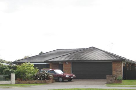 Photo of property in 12 Holdsworth Drive, Otamatea, Whanganui, 4500