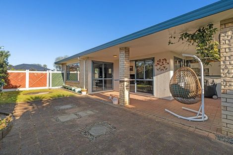 Photo of property in 38 Corinth Grove, Papamoa Beach, Papamoa, 3118