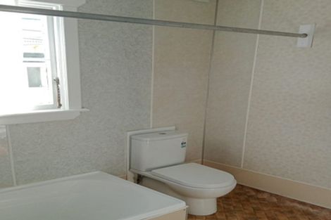 Photo of property in 5 Claremont Grove, Mount Victoria, Wellington, 6011