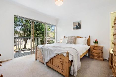 Photo of property in 37 Wyoming Avenue, Murrays Bay, Auckland, 0630