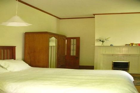 Photo of property in 203 Glenmore Street, Kelburn, Wellington, 6012