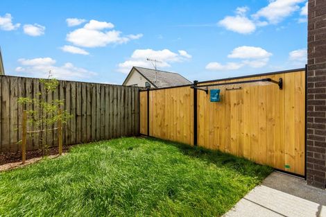 Photo of property in 148 Mcleod Road, Te Atatu South, Auckland, 0610