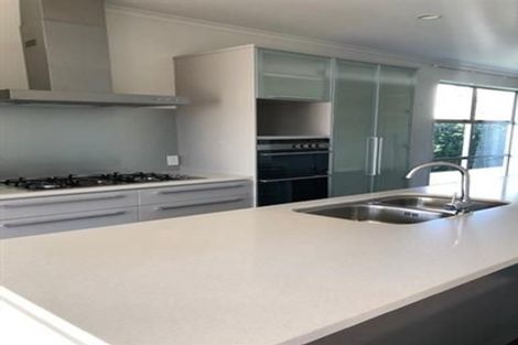Photo of property in 16 Garin Way, Stonefields, Auckland, 1072