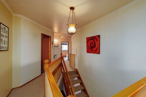 Photo of property in 2 Clutha Street, Alexandra, 9320