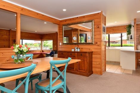 Photo of property in 15 Dallinger Street, St Andrews, Hamilton, 3200