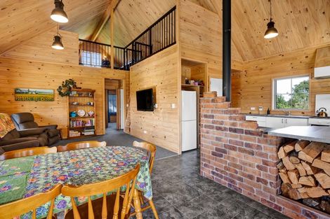 Photo of property in 28 Bridger Place, Eltham, 4322