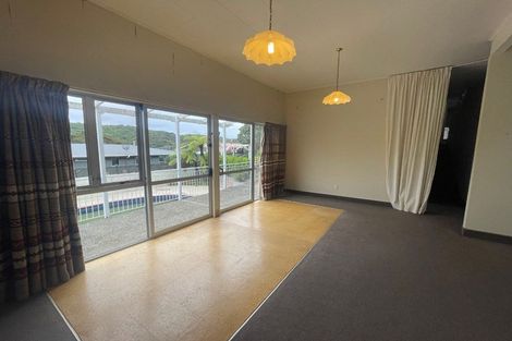 Photo of property in 1 Seymour Street, Picton, 7220