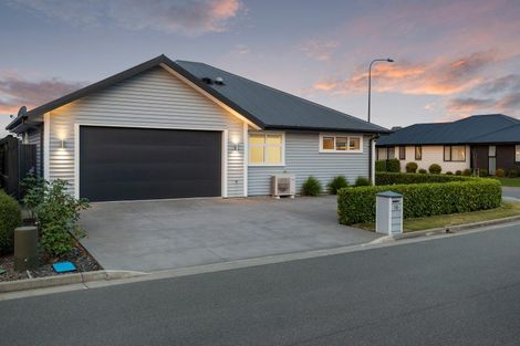 Photo of property in 16 Durells Crescent, Kaiapoi, 7630