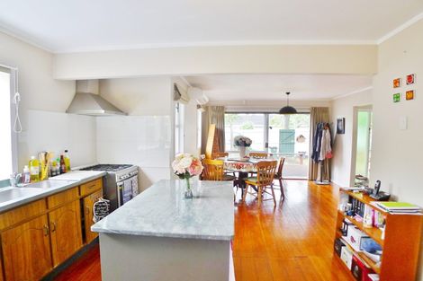 Photo of property in 1/43 Rimu Street, New Lynn, Auckland, 0600