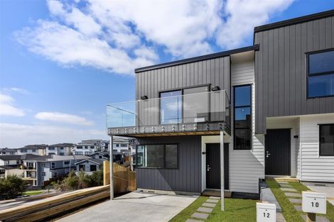 Photo of property in 37 Paina Crescent, Massey, Auckland, 0614