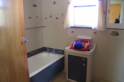 Photo of property in 36 Ferguson Street, Awapuni, Palmerston North, 4412