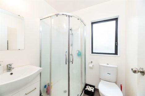 Photo of property in 46a Brains Road, Kelston, Auckland, 0602