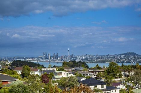 Photo of property in 18/166 Mokoia Road, Chatswood, Auckland, 0626