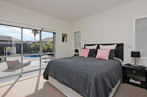 Photo of property in 14 Orotu Drive, Poraiti, Napier, 4112