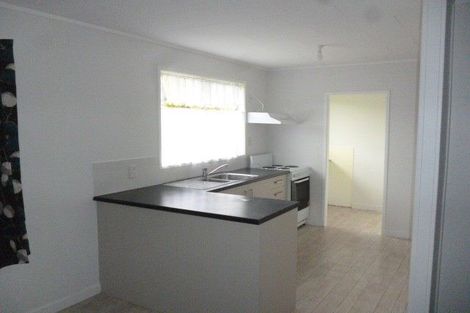 Photo of property in 39 Aberfeldy Avenue, Highland Park, Auckland, 2010