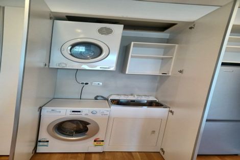 Photo of property in Petone Dental Centre, 1/374 Jackson Street, Petone, Lower Hutt, 5012