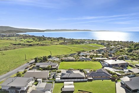 Photo of property in 73a Richmond Road, Pohara, Takaka, 7183