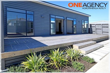 Photo of property in 1a Warren Street, Foxton Beach, 4815