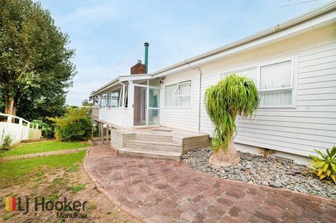 Photo of property in 61 Christmas Road, Manurewa, Auckland, 2102
