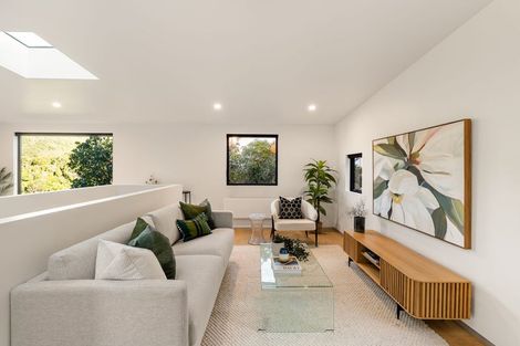 Photo of property in 47 Mount Pleasant Road, Aro Valley, Wellington, 6012