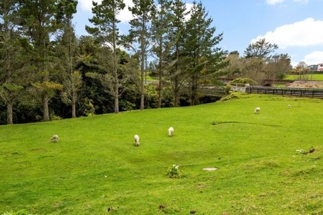 Photo of property in 3110 Mountain Road, Midhirst, Stratford, 4394