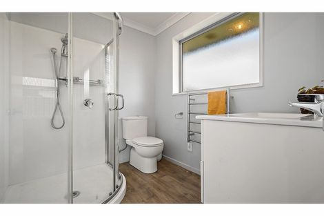 Photo of property in 4 Franklin Drive, Rangiora, 7400