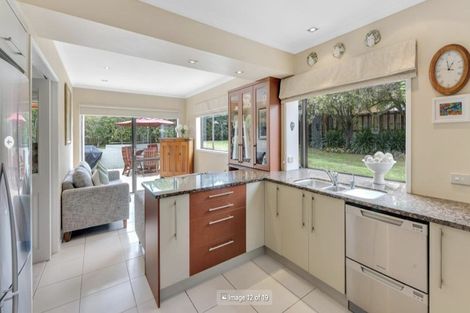Photo of property in 24 Olena Avenue, Sunnyhills, Auckland, 2010