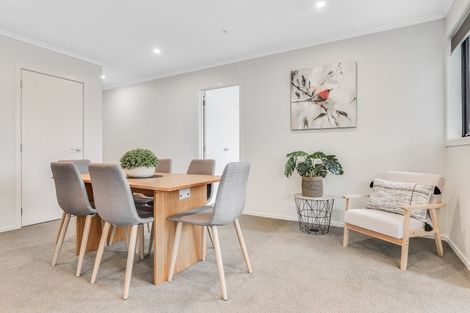 Photo of property in 28 North Ridge Drive, Rototuna North, Hamilton, 3210