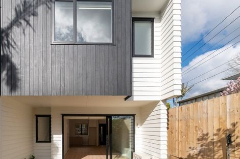 Photo of property in 4/56 Salisbury Road, Birkdale, Auckland, 0626