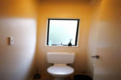 Photo of property in 2/65e Metcalfe Road, Ranui, Auckland, 0612