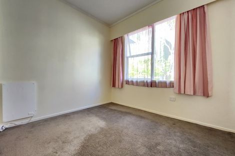 Photo of property in 7 Chisbury Street, Churton Park, Wellington, 6037
