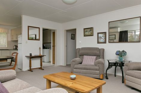 Photo of property in 2/15 Gladstone Grove, Richmond Heights, Taupo, 3330