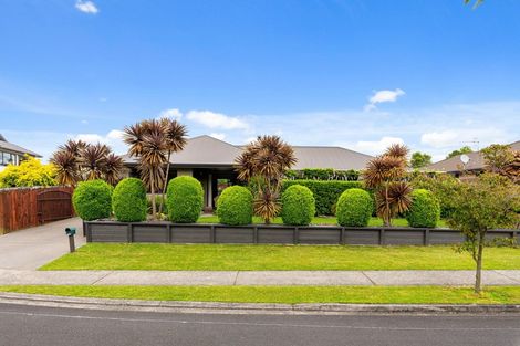 Photo of property in 23 Heaphy Place, Pukehangi, Rotorua, 3015