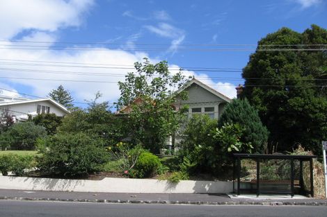Photo of property in 58 Hinemoa Street, Birkenhead, Auckland, 0626