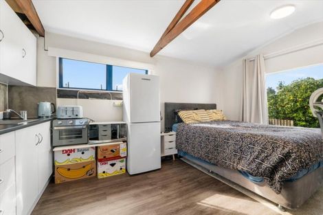 Photo of property in 9 Milsom Place, Te Puke, 3119