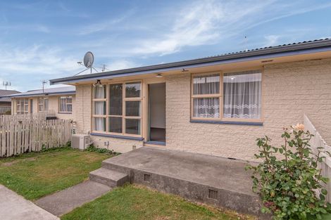 Photo of property in 2/355 Worcester Street, Linwood, Christchurch, 8011