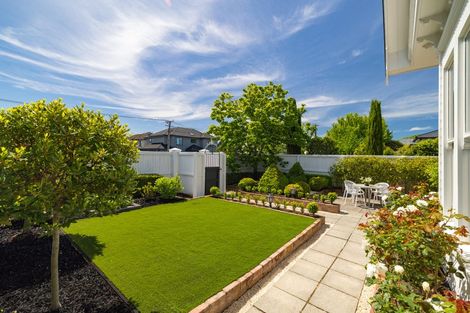 Photo of property in 54 Hawkesbury Avenue, St Albans, Christchurch, 8014