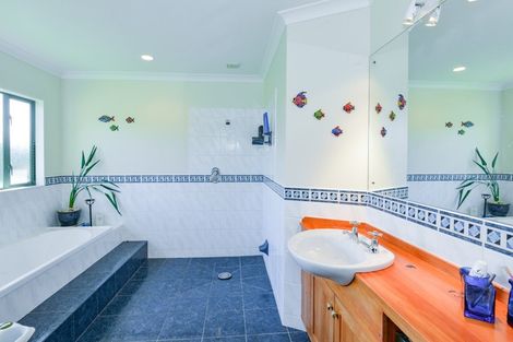 Photo of property in 87 Hill Road, Bay View, Napier, 4182