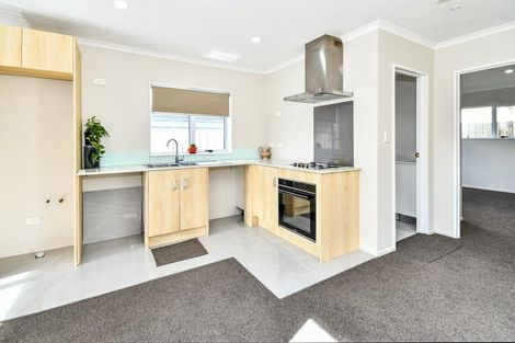 Photo of property in 55a Senator Drive, Manurewa, Auckland, 2105