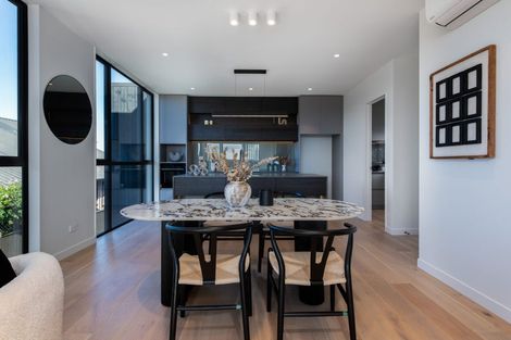 Photo of property in 12a Kowhai Road, Campbells Bay, Auckland, 0630