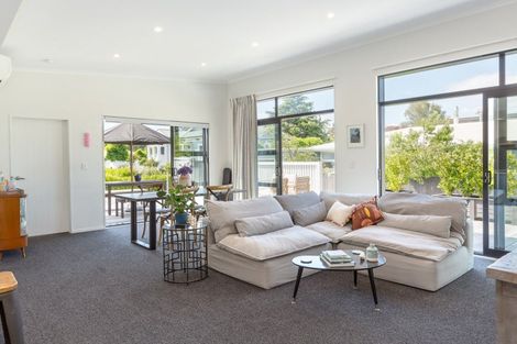 Photo of property in 24 Kempton Street, Greytown, 5712